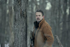 David Lyons come Adam in The Night Agent 3x04