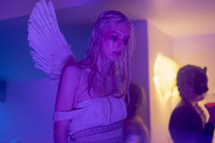 Hunter Schafer in Euphoria 1x06