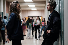 Zendaya, Dominic Fike in Euphoria 2x02