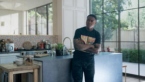 Jude Cudjoe in Hijack 1x02