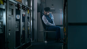 Jeremy Ang Jones in Hijack 1x06