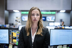 Freya Mavor in Industry 1x03