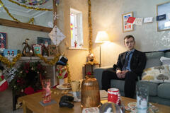 Harry Lawtey in Industry 2x05