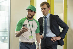 Kit Harington, Harry Lawtey in Industry 3x02