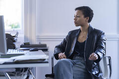 Myha'la in Industry 3x08