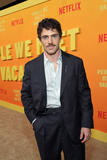 Spencer Neville alla première di Netflix 'People We Meet on Vacation' all'Egyptian Theatre Hollywood il 6 gennaio 2026 a Los Angeles, California