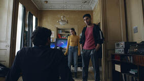 Niv Sultan in Tehran 1x04