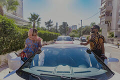 Niv Sultan e Sia Alipour in Tehran 2x03