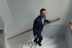 Shaun Toub in Tehran 2x03