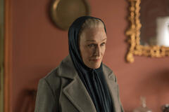 Glenn Close in Tehran 2x06