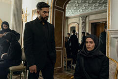 Sia Alipour e Niv Sultan in Tehran 2x08