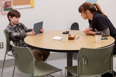 Henry Samiri, Fiona Dourif in The Pitt 1x12