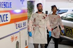 Noah Wyle, Ayesha Harris in The Pitt 1x12