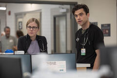 Taylor Dearden, Patrick Ball in The Pitt 1x02