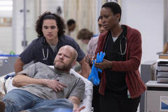 Jalen Thomas Brooks, Blake Shields Abramovitz, Tracy Ifeachor in The Pitt 1x03