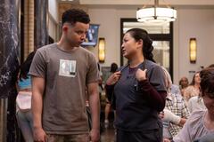 Taj Nico Speights, Kristin Villanueva in The Pitt 1x05