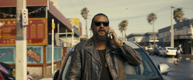 Jason Momoa in Fratelli demolitori