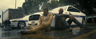 Jason Momoa e Dave Bautista in Fratelli demolitori