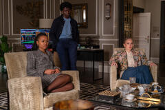 Myha'la, Toheeb Jimoh, Miriam Petche in Industry 4x06