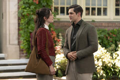 Charly Clive, Phil Dunster in Rooster - Stagione 1