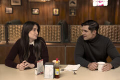 Charly Clive, Phil Dunster in Rooster - Stagione 1