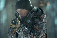 Stephen Moyer come The Father in The Night Agent 3x04