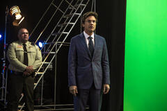 Jason Bateman in DTF St. Louis 1x01