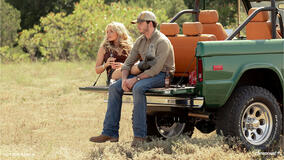 Cole Hauser come Rip Wheeler e Kelly Reilly come Beth Dutton in Dutton Ranch - First Look