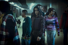 Lina El Arabi in Furies 1x03 - Immagine dal set
