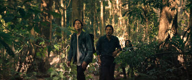 Ren Watabe e Takehiro Hira in Monarch: Legacy of Monsters 2x01