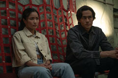 Anna Sawai e Ren Watabe in Monarch: Legacy of Monsters 1x05
