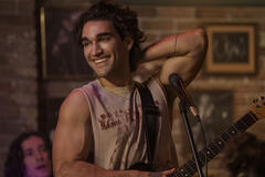 Justin (Josh Heuston) in Off Campus - Stagione 1