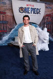 Tyler Posey partecipa alla proiezione per i fan della seconda stagione di One Piece di Netflix a Los Angeles presso l'United Artists Theatre il 26 febbraio 2026 a Los Angeles, California