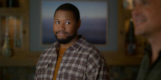 Luke Tennie in Shrinking 3x02