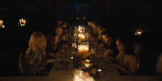 (S-D) Gus Birney come Portia, Jennifer Jason Leigh come Victoria, Ted Levine come Boris, Jeff Wilbusch come Jules, Karla Crome come Nell in Something Very Bad Is Going To Happen 1x05