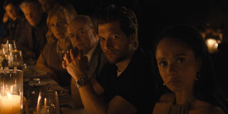 (S-D) Jeff Wilbusch come Jules, Karla Crome come Nell in Something Very Bad Is Going To Happen 1x05