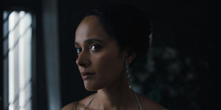 Karla Crome come Nell in Something Very Bad Is Going To Happen 1x08