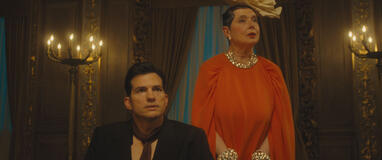 (S-D) Ashton Kutcher come The Corporation, Isabella Rossellini come Franny Forst in The Beauty 1x08