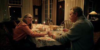 (S-D) Annette O'Toole come Hope, Tim Matheson come Doc Mullins in Virgin River 5x08