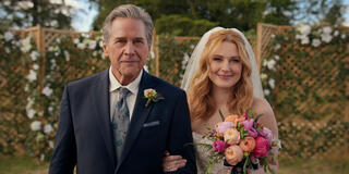 (S-D) Tim Matheson come Doc, Alexandra Breckenridge come Mel Monroe in Virgin River 6x10