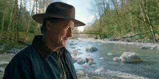 John Allen Nelson come Everett Reed in Virgin River 6x02