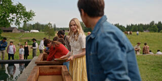 Sarah Dugdale come Lizzie in Virgin River 7x10