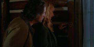 Martin Henderson come Jack Sheridan e Alexandra Breckenridge come Melinda Monroe in Virgin River 7x06