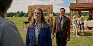 (S-D) Annette O'Toole come Hope McCrea e Matty Finochio come Tony in Virgin River 7x09