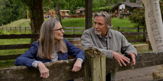 (S-D) Annette O'Toole come Hope McCrea e John Ralston come Roland in Virgin River 7x09