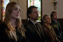 Alexandra Breckenridge come Mel Monroe, Martin Henderson come Jack Sheridan, Christina Jastrzembska come Lydie, e Grayson Maxwell Gurnsey come Ricky in Virgin River 3x08