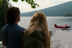 (S-D) Martin Henderson come Jack Sheridan, Alexandra Breckenridge come Mel Monroe in Virgin River 4x04