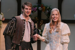 (S-D) Grayson Maxwell Gurnsey come Ricky, Sarah Dugdale come Lizzie in Virgin River 4x06