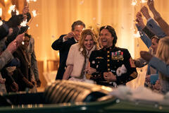 (S-D) Alexandra Breckenridge come Mel Monroe, Martin Henderson come Jack Sheridan in Virgin River 6x10