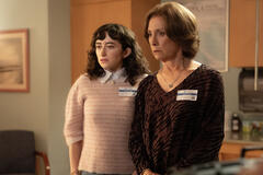 (S-D) Abby Quinn come Natalie e Laurie Metcalf come Linda in Big Mistakes 1x01